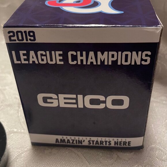 2019 Brooklyn Cyclones Replica Championship Ring 2019 NY Penn League Champions - Picture 6 of 11